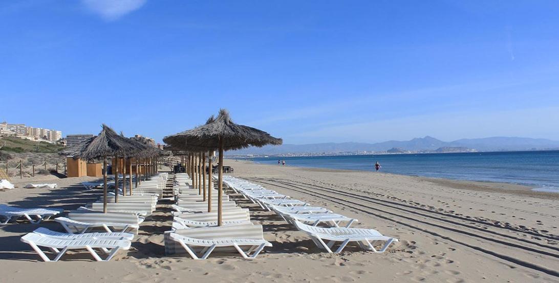 Apartamento Muy Cerca Del Mar. Ареналес-дель-Соль Экстерьер фото
